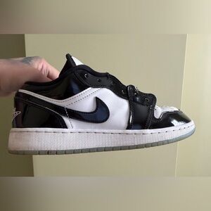 Nike Black and White Low-Top Sneakers